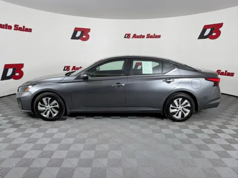 Another view of 2023 Nissan Altima 2.5 S for sale in Des Arc, AR at D3 Auto Sales - Des Arc, AR