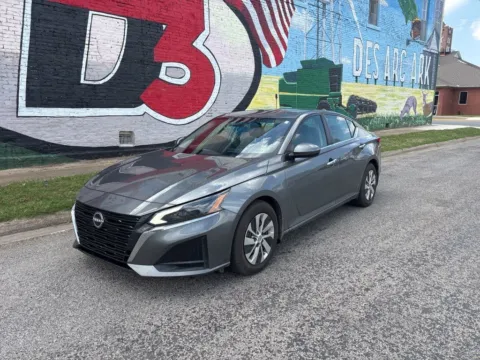 Photos of 2023 Nissan Altima 2.5 S for sale in Des Arc, AR at D3 Auto Sales - Des Arc, AR