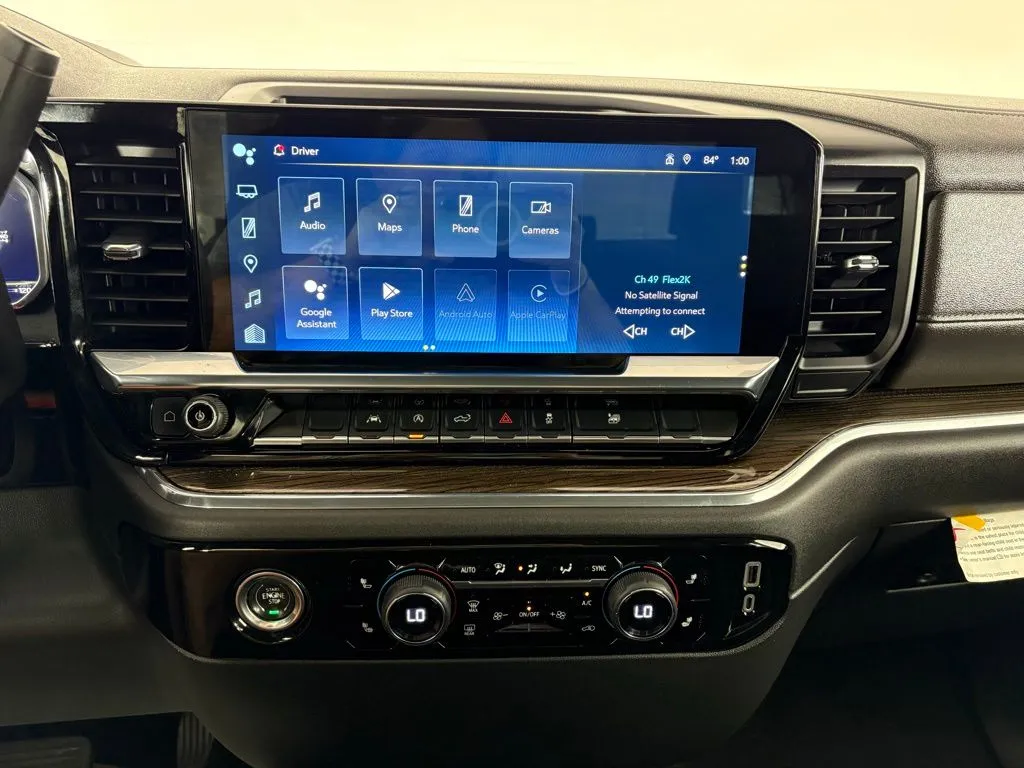 Chevrolet Silverado photo 26