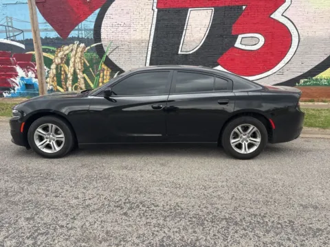 Another view of 2022 Dodge Charger SXT for sale in Des Arc, AR at D3 Auto Sales - Des Arc, AR