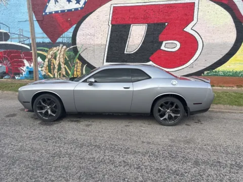 Another view of 2018 Dodge Challenger SXT for sale in Des Arc, AR at D3 Auto Sales - Des Arc, AR