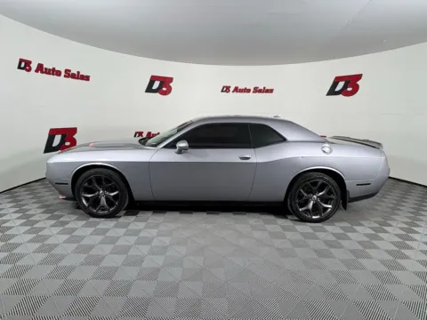 Another view of 2018 Dodge Challenger SXT for sale in Des Arc, AR at D3 Auto Sales - Des Arc, AR
