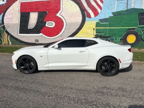 Another view of 2019 Chevrolet Camaro 1LT for sale in Des Arc, AR at D3 Auto Sales - Des Arc, AR