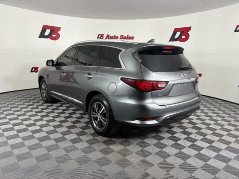 More photos of 2019 INFINITI QX60 LUXE at D3 Auto Sales - Des Arc, AR, AR