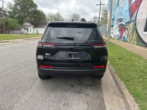 More photos of 2024 Jeep Grand Cherokee Altitude X at D3 Auto Sales - Des Arc, AR, AR