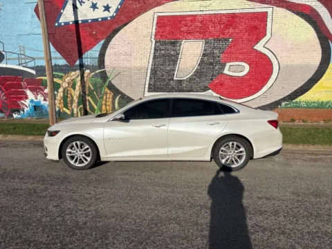 Another view of 2016 Chevrolet Malibu LT for sale in Des Arc, AR at D3 Auto Sales - Des Arc, AR