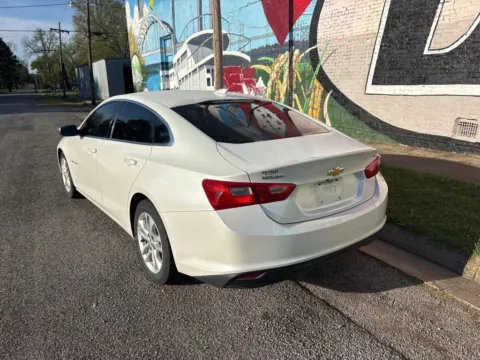 More photos of 2016 Chevrolet Malibu LT at D3 Auto Sales - Des Arc, AR, AR
