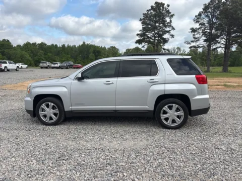 Another view of 2017 GMC Terrain SLE-2 for sale in Des Arc, AR at D3 Auto Sales - Des Arc, AR