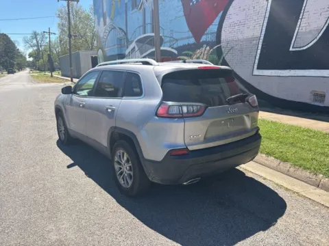 More photos of 2019 Jeep Cherokee Latitude Plus at D3 Auto Sales - Des Arc, AR, AR