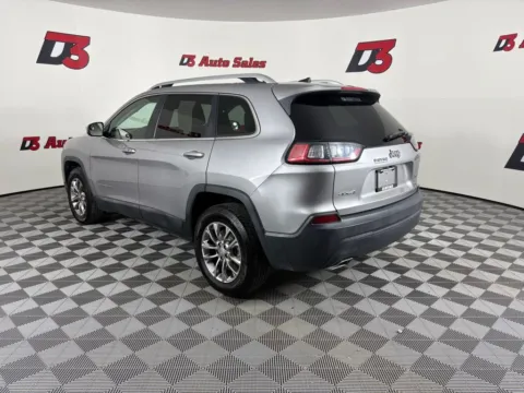 More photos of 2019 Jeep Cherokee Latitude Plus at D3 Auto Sales - Des Arc, AR, AR