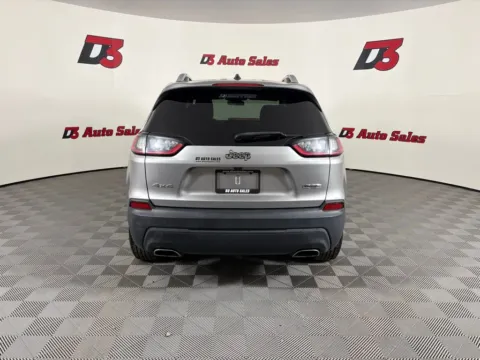 More photos of 2019 Jeep Cherokee Latitude Plus at D3 Auto Sales - Des Arc, AR, AR