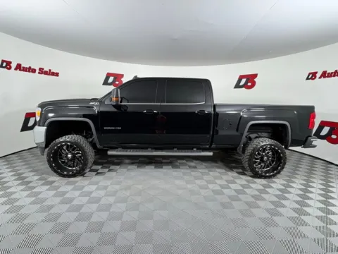 Another view of 2018 GMC Sierra 2500HD SLE for sale in Des Arc, AR at D3 Auto Sales - Des Arc, AR