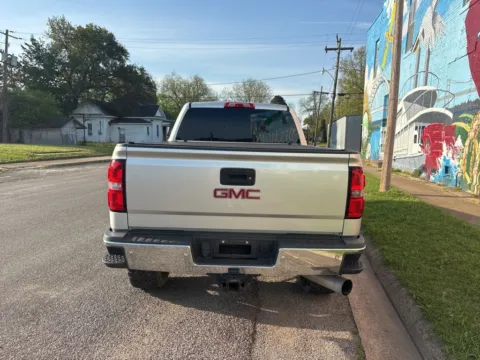 More photos of 2016 GMC Sierra 2500HD SLT at D3 Auto Sales - Des Arc, AR, AR