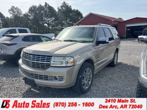 Beige 2007 Lincoln Navigator for sale in Des Arc, AR