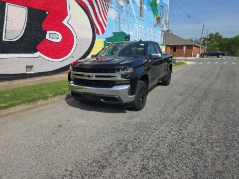 Photos of 2019 Chevrolet Silverado 1500 LT for sale in Des Arc, AR at D3 Auto Sales - Des Arc, AR