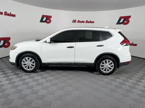 Another view of 2017 Nissan Rogue S for sale in Des Arc, AR at D3 Auto Sales - Des Arc, AR