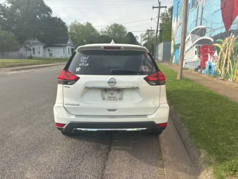 More photos of 2017 Nissan Rogue S at D3 Auto Sales - Des Arc, AR, AR