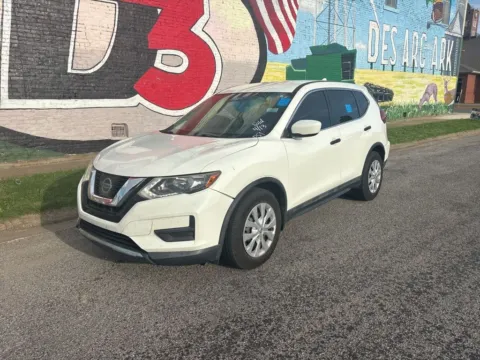 Photos of 2017 Nissan Rogue S for sale in Des Arc, AR at D3 Auto Sales - Des Arc, AR