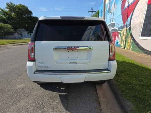 More photos of 2018 GMC Yukon Denali at D3 Auto Sales - Des Arc, AR, AR
