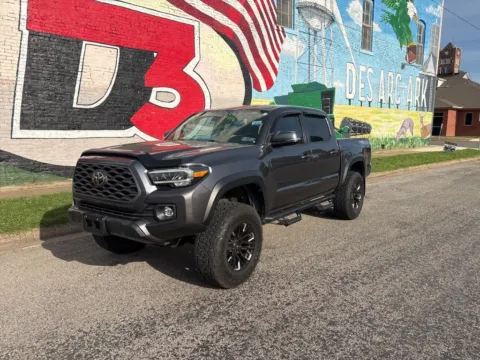 Photos of 2021 Toyota Tacoma TRD Off-Road for sale in Des Arc, AR at D3 Auto Sales - Des Arc, AR