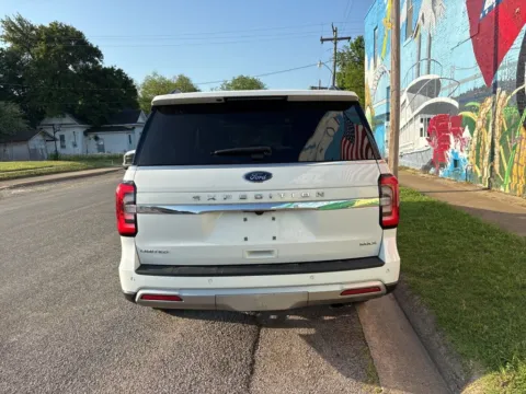 More photos of 2023 Ford Expedition Max Limited at D3 Auto Sales - Des Arc, AR, AR