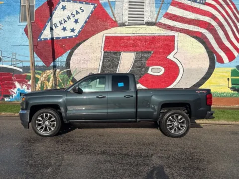 Another view of 2017 Chevrolet Silverado 1500 LT for sale in Des Arc, AR at D3 Auto Sales - Des Arc, AR