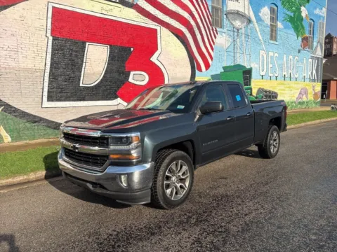 Photos of 2017 Chevrolet Silverado 1500 LT for sale in Des Arc, AR at D3 Auto Sales - Des Arc, AR