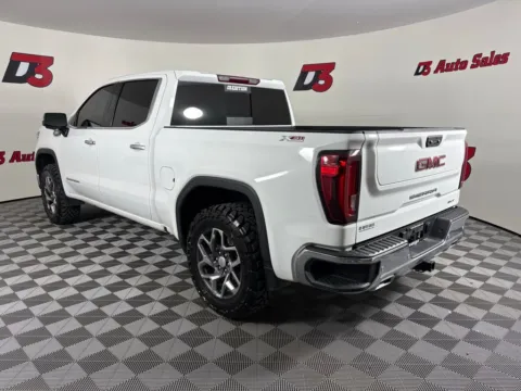 More photos of 2023 GMC Sierra 1500 SLT at D3 Auto Sales - Des Arc, AR, AR