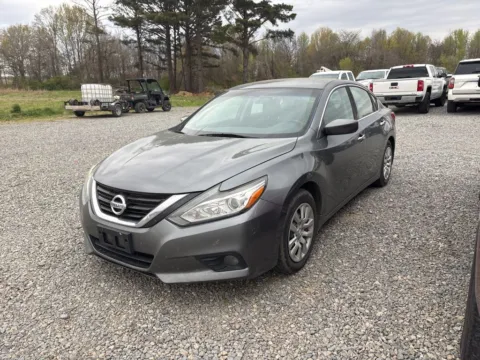 More photos of 2017 Nissan Altima 2.5 at D3 Auto Sales - Des Arc, AR, AR