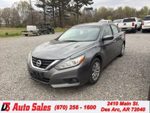 Gray 2017 Nissan Altima 2.5 for sale in Des Arc, AR