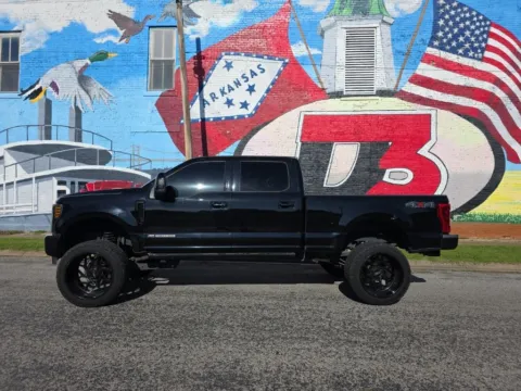 Another view of 2018 Ford F-250SD Lariat for sale in Des Arc, AR at D3 Auto Sales - Des Arc, AR