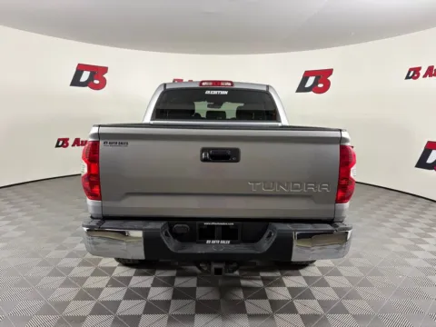 More photos of 2018 Toyota Tundra SR5 at D3 Auto Sales - Des Arc, AR, AR