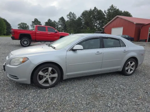 Photos of 2009 Chevrolet Malibu LT for sale in Des Arc, AR at D3 Auto Sales - Des Arc, AR