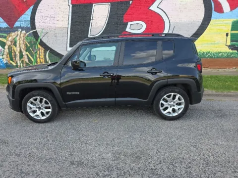 Another view of 2018 Jeep Renegade Latitude for sale in Des Arc, AR at D3 Auto Sales - Des Arc, AR