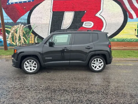Another view of 2018 Jeep Renegade Latitude for sale in Des Arc, AR at D3 Auto Sales - Des Arc, AR
