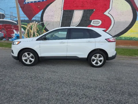 Another view of 2023 Ford Edge SE for sale in Des Arc, AR at D3 Auto Sales - Des Arc, AR