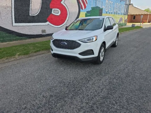 Photos of 2023 Ford Edge SE for sale in Des Arc, AR at D3 Auto Sales - Des Arc, AR