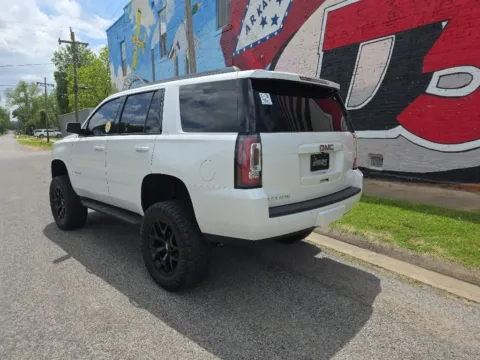 More photos of 2020 GMC Yukon SLT at D3 Auto Sales - Des Arc, AR, AR
