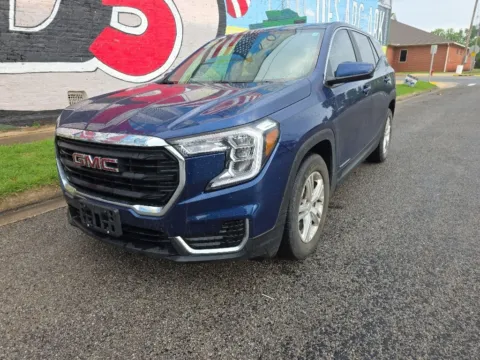 Photos of 2022 GMC Terrain SLE for sale in Des Arc, AR at D3 Auto Sales - Des Arc, AR