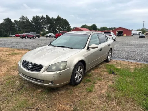 More photos of 2005 Nissan Altima 2.5 S at D3 Auto Sales - Des Arc, AR, AR