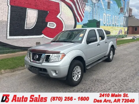 Silver 2015 Nissan Frontier SV for sale in Des Arc, AR