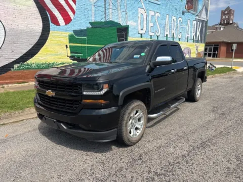 Photos of 2017 Chevrolet Silverado 1500 Custom for sale in Des Arc, AR at D3 Auto Sales - Des Arc, AR