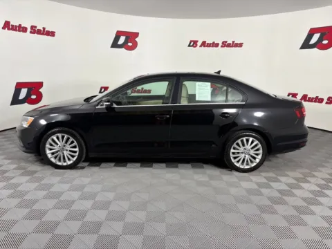 Another view of 2016 Volkswagen Jetta 1.8T SEL for sale in Des Arc, AR at D3 Auto Sales - Des Arc, AR