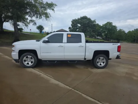 Another view of 2018 Chevrolet Silverado 1500 LT for sale in Des Arc, AR at D3 Auto Sales - Des Arc, AR