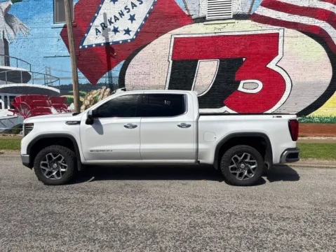 Another view of 2022 GMC Sierra 1500 SLT for sale in Des Arc, AR at D3 Auto Sales - Des Arc, AR