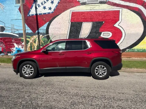 Another view of 2020 Chevrolet Traverse 3LT for sale in Des Arc, AR at D3 Auto Sales - Des Arc, AR