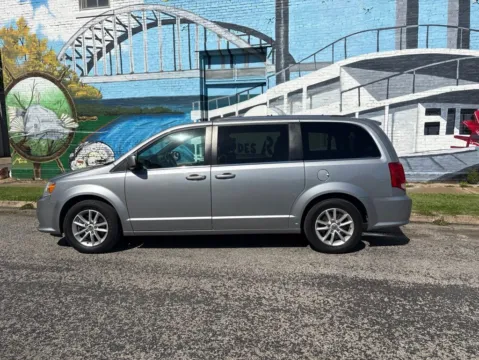 Another view of 2020 Dodge Grand Caravan SXT for sale in Des Arc, AR at D3 Auto Sales - Des Arc, AR