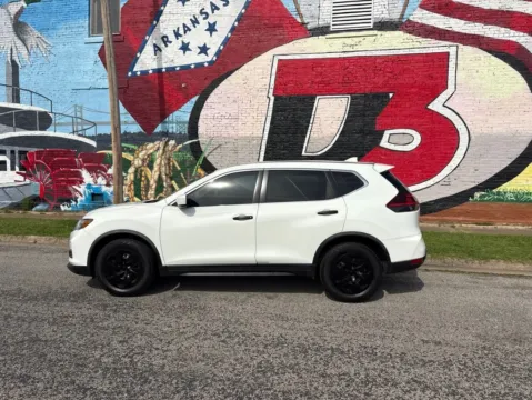 Another view of 2018 Nissan Rogue S for sale in Des Arc, AR at D3 Auto Sales - Des Arc, AR