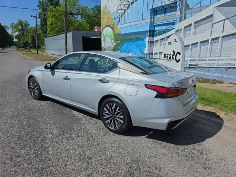More photos of 2023 Nissan Altima 2.5 SV at D3 Auto Sales - Des Arc, AR, AR