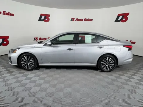 Another view of 2023 Nissan Altima 2.5 SV for sale in Des Arc, AR at D3 Auto Sales - Des Arc, AR